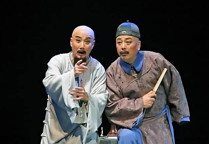 “扬剧王子”李政成进京演出《郑板桥》