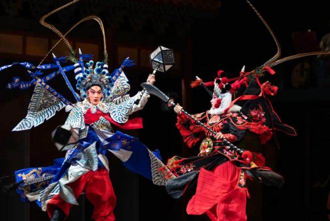 上海首演、上海独家、上海驻场，打造全球演艺引力场