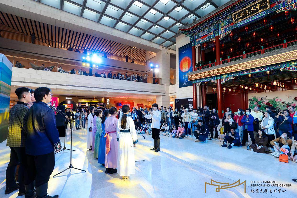 2025年上半年北京市营业性演出超2.9万场,“演艺之都”市场活跃